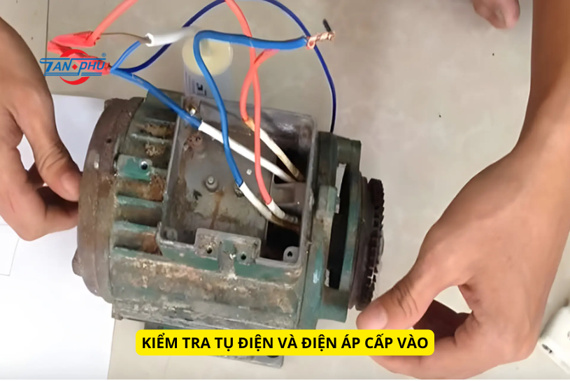 máy bơm chạy nước yếu