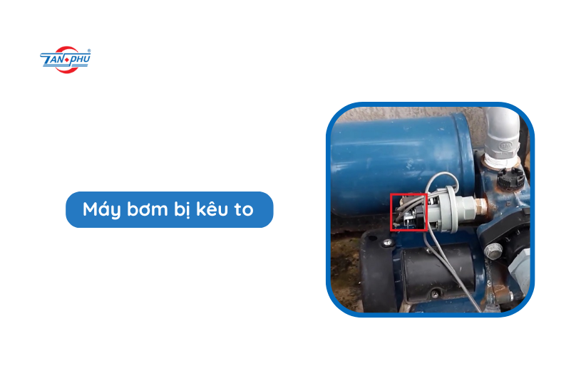 thợ sửa máy bơm nước